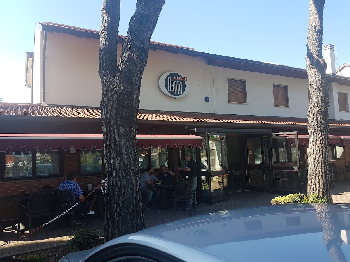 Happy Bar Photos 2